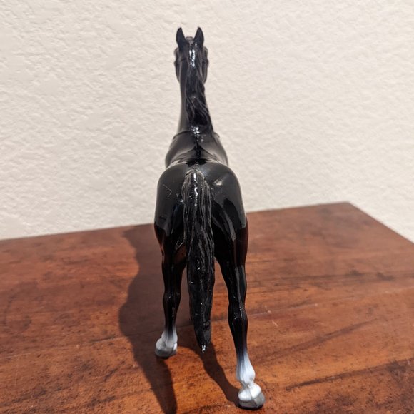 Breyer Glossy Black Fury Prancer Vintage model horse - Picture 4 of 15